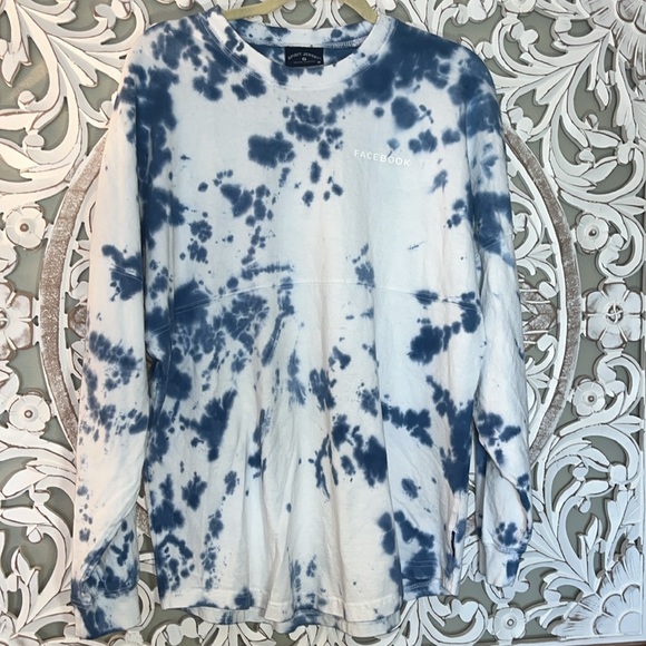 Spirit Jersey Facebook Blue and White Tie Dye Long Sleeve Oversized T-Shirt sz M
